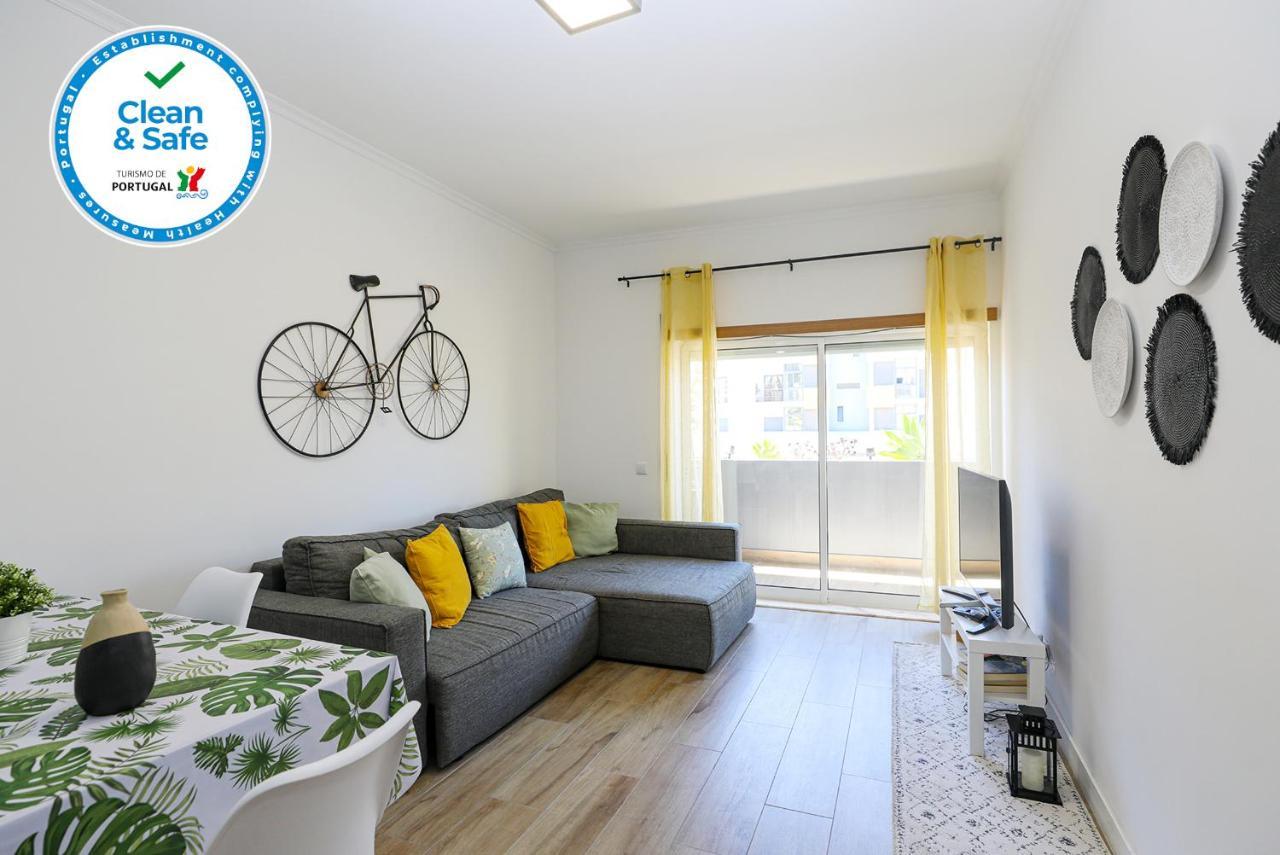 B11 - Beach Way Apartment Lagos Luaran gambar