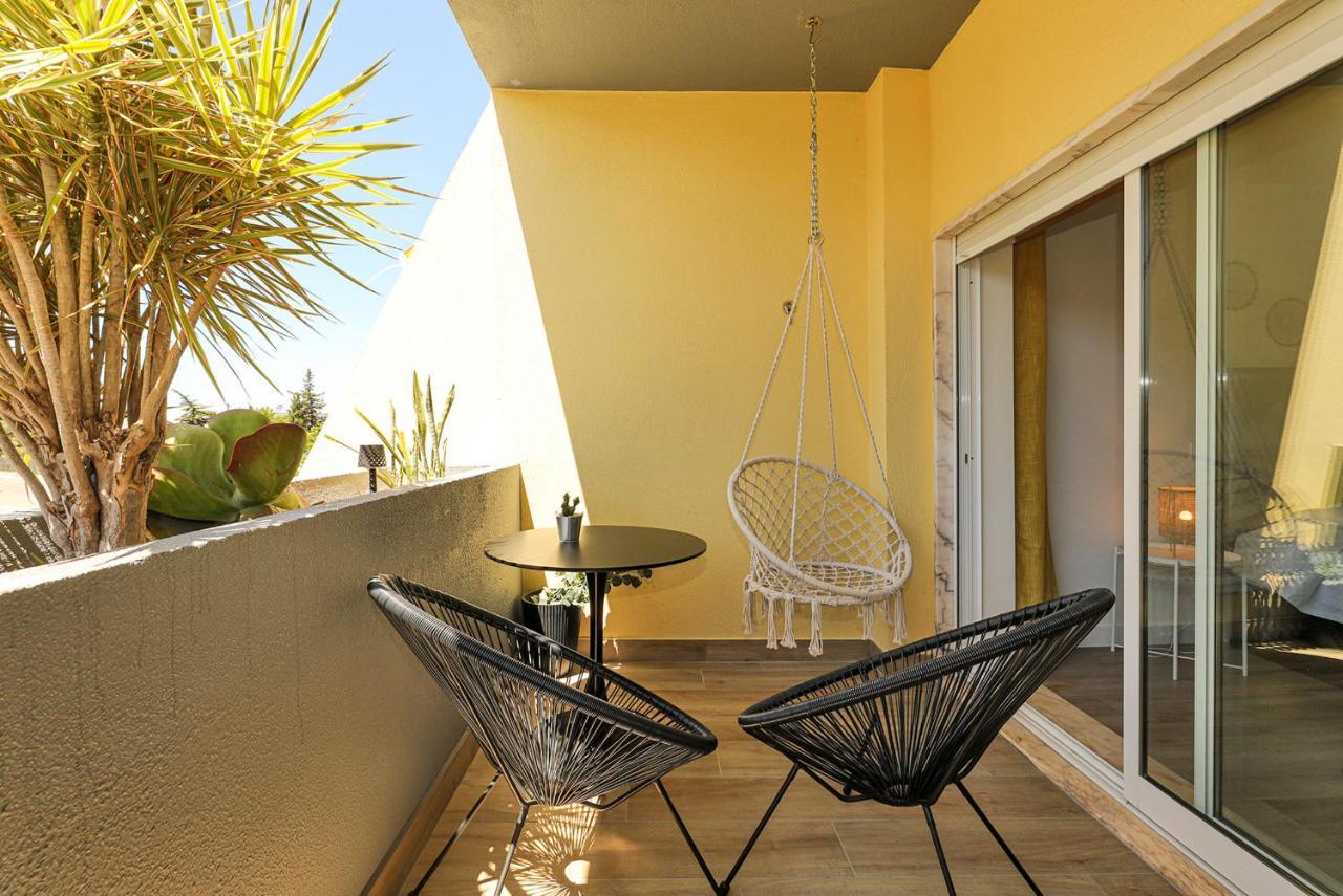 B11 - Beach Way Apartment Lagos Luaran gambar
