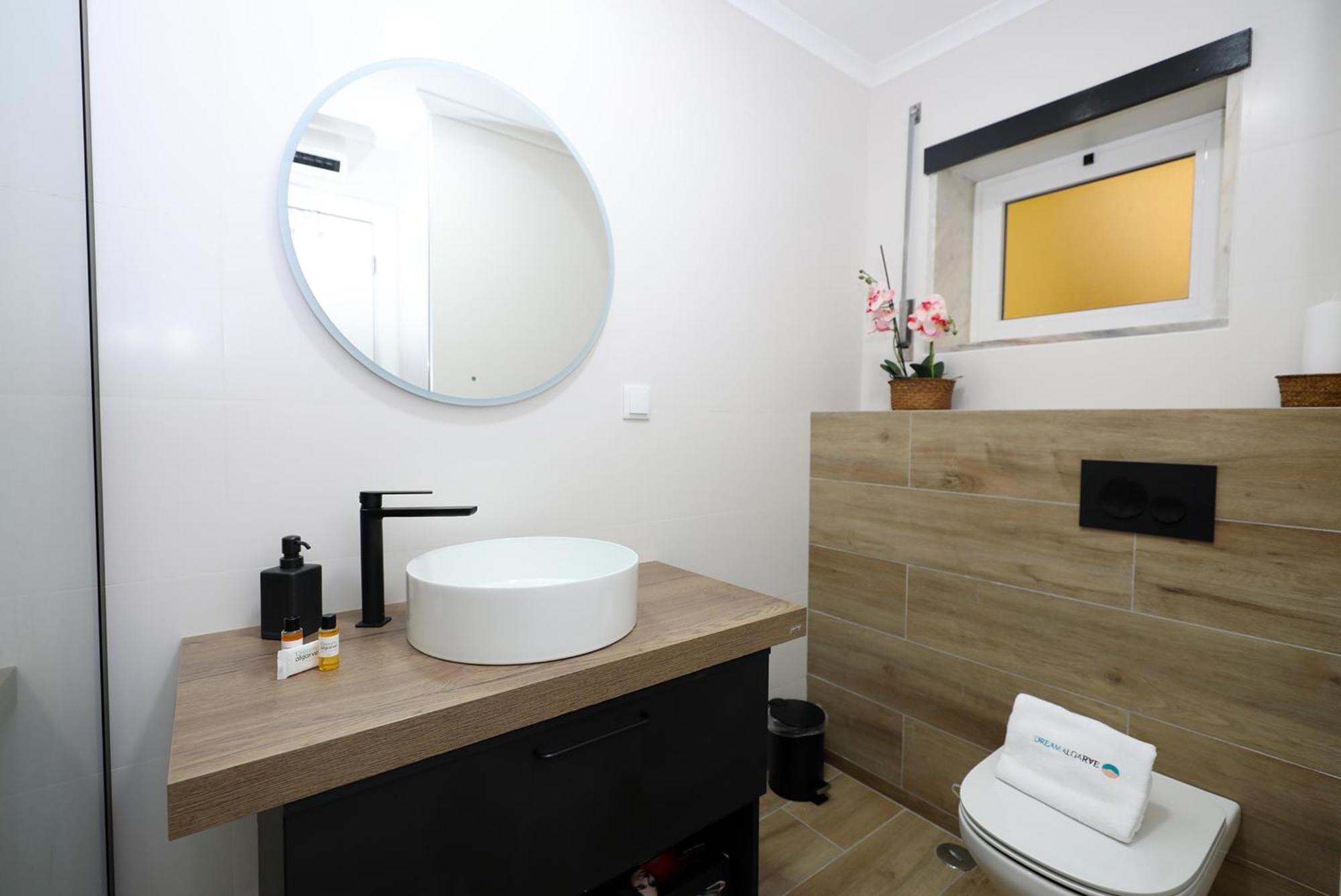 B11 - Beach Way Apartment Lagos Luaran gambar